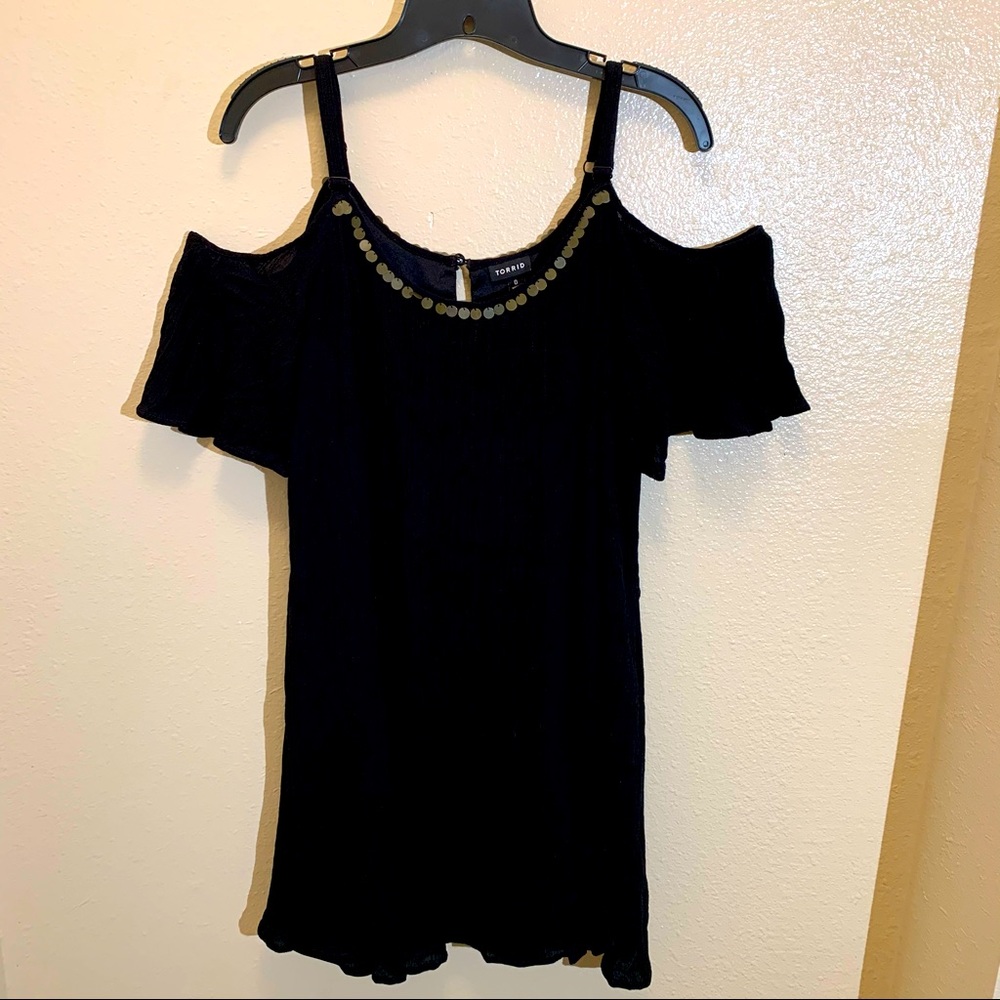 ◾️Torrid Cold Shoulder Dress
